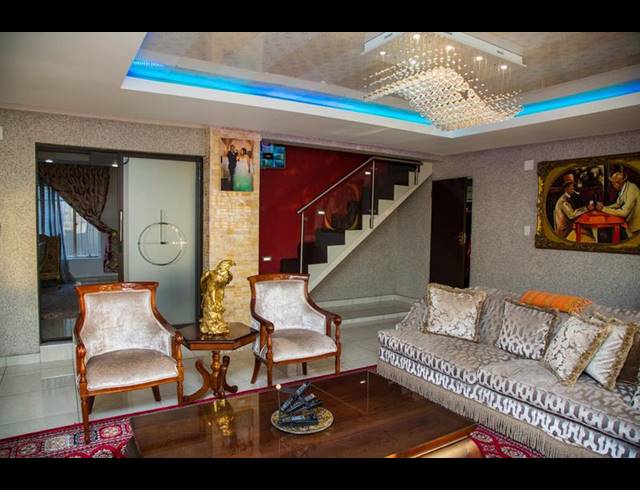 4 BEDROOM HOUSE FOR SALE IN FISHERS HILL